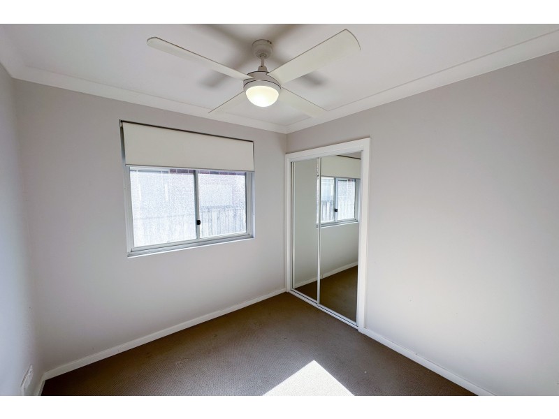 12a Kirkness Avenue, North Gosford NSW 2250