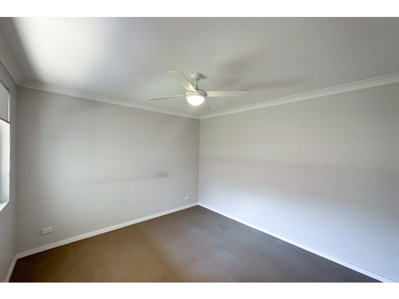 12a Kirkness Avenue, North Gosford NSW 2250