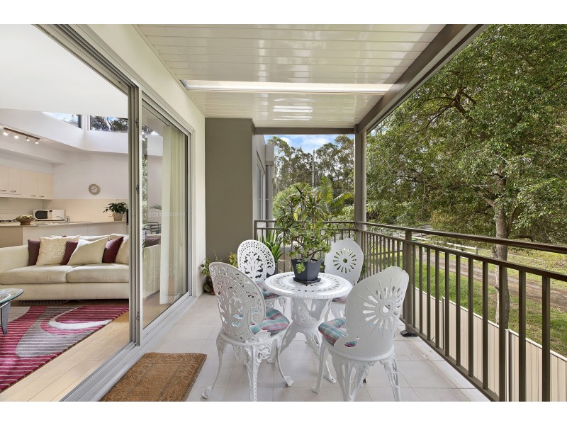 6/11 Jennie Cox Close, Erina NSW 2250