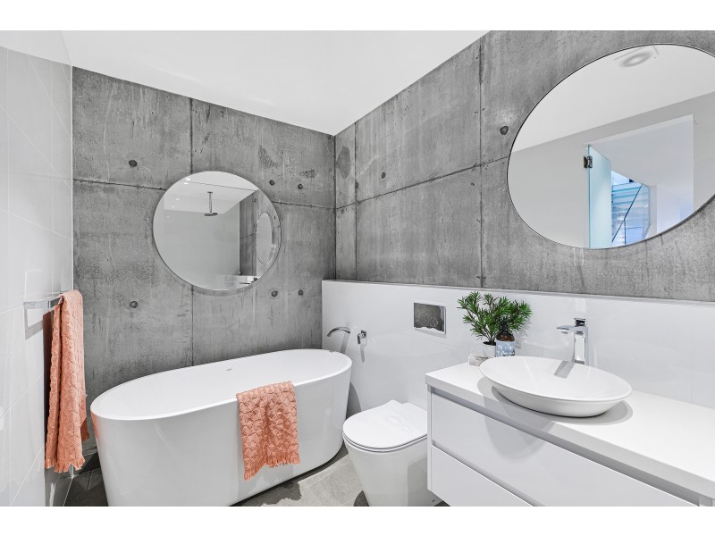 105/3 Ghersi Avenue, Wamberal NSW 2260