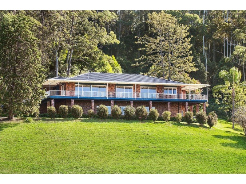 10 Pinaroo Road, Wamberal NSW 2260