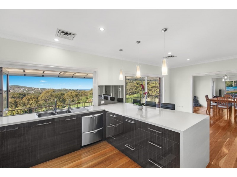 10 Pinaroo Road, Wamberal NSW 2260