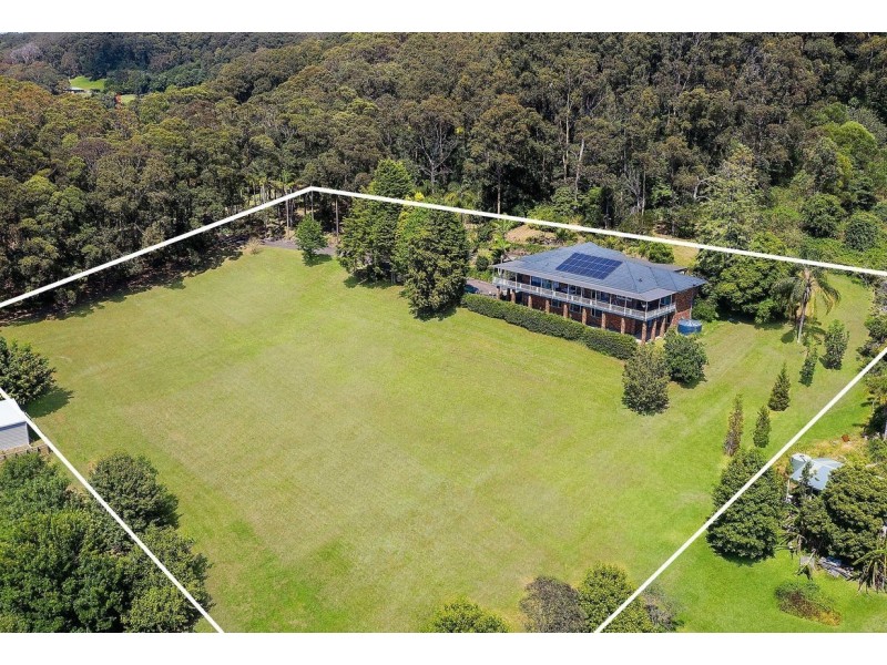 10 Pinaroo Road, Wamberal NSW 2260