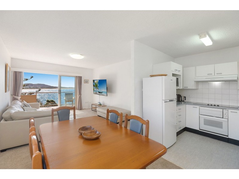 9/12 Terrigal Esplanade, Terrigal NSW 2260