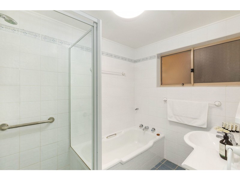 9/12 Terrigal Esplanade, Terrigal NSW 2260