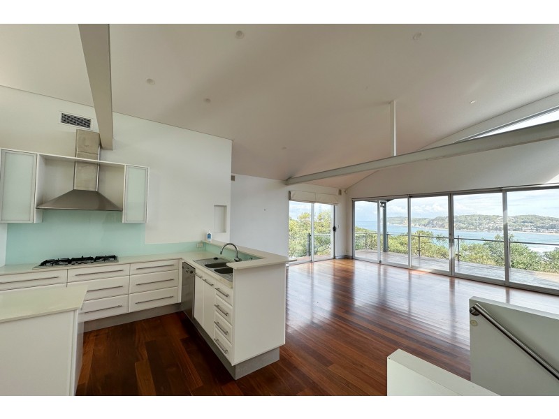 74 Tramway Road, North Avoca NSW 2260
