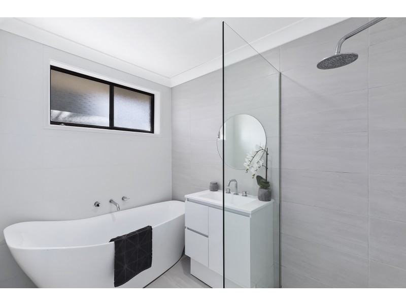 1/135 Rotherham Street, Bateau Bay NSW 2261