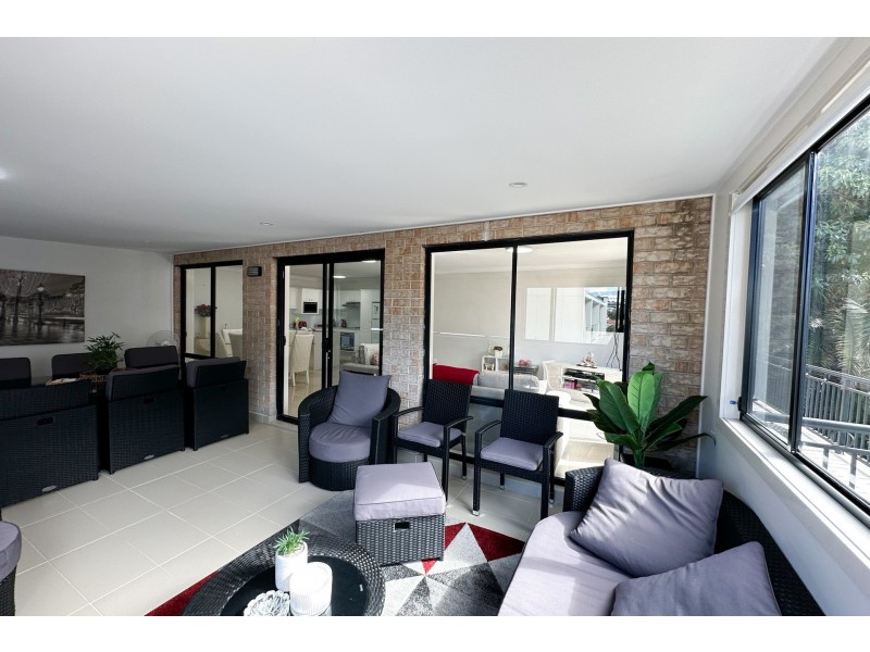 2/23 Auld Street, Terrigal NSW 2260