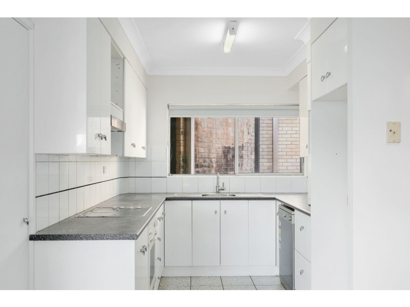 7/138-140 Albany Street, Point Frederick NSW 2250