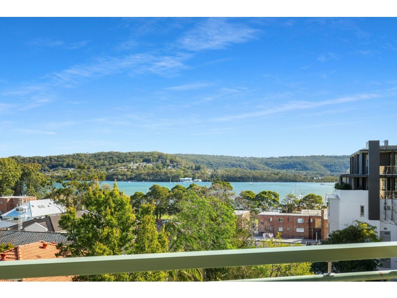 7/138-140 Albany Street, Point Frederick NSW 2250