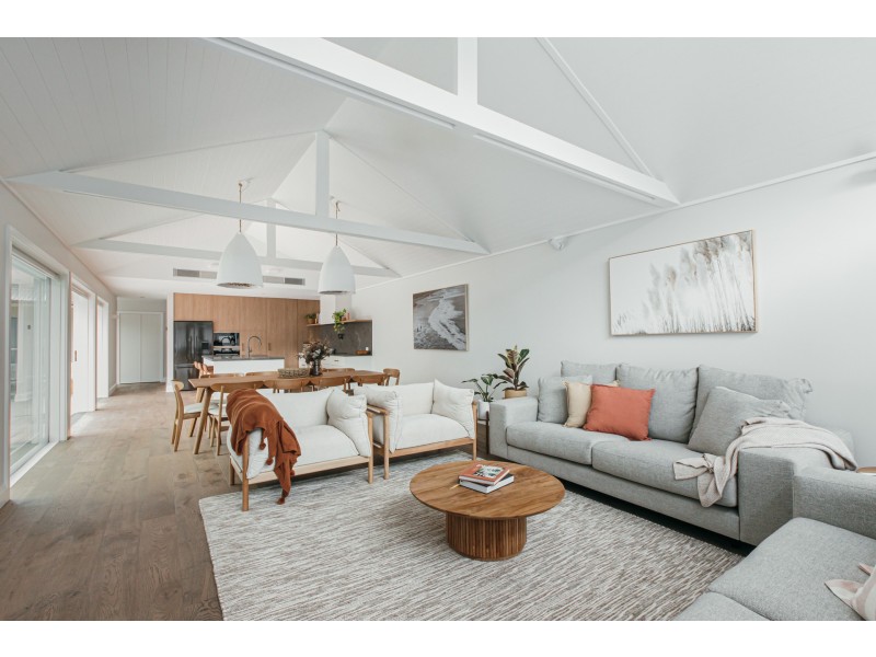 53C Hardys Bay Parade, Killcare NSW 2257