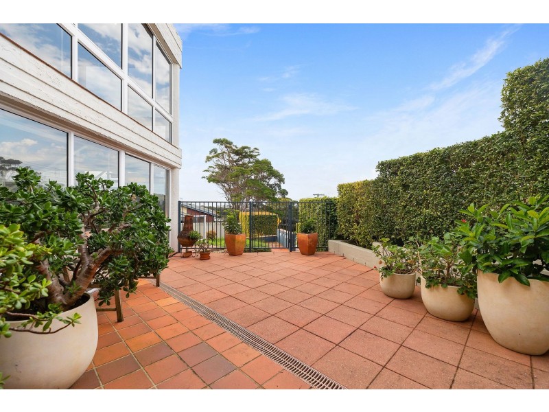 1/3 Hastings Road, Terrigal NSW 2260