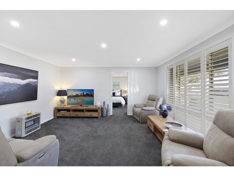 27 Windsor Road, Wamberal NSW 2260