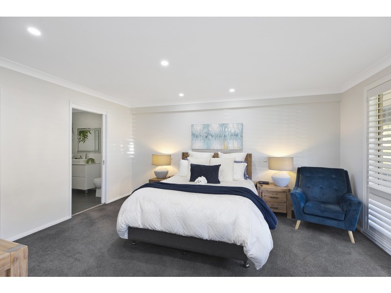 27 Windsor Road, Wamberal NSW 2260