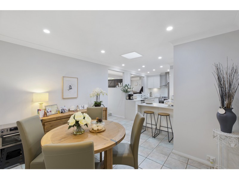 27 Windsor Road, Wamberal NSW 2260