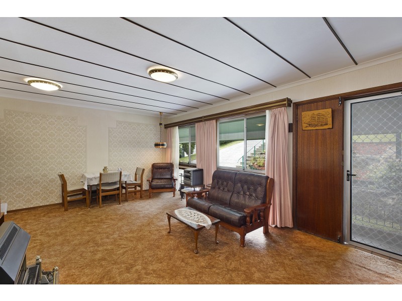 21 Plymouth Drive, Wamberal NSW 2260