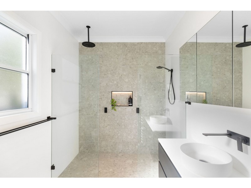 19 Empire Bay Drive, Daleys Point NSW 2257