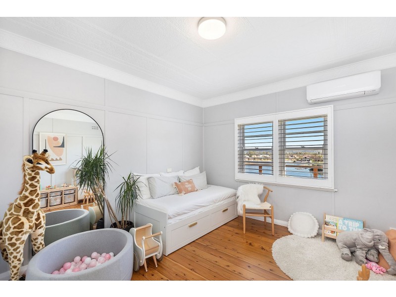 19 Empire Bay Drive, Daleys Point NSW 2257