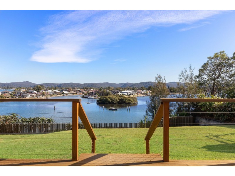 19 Empire Bay Drive, Daleys Point NSW 2257