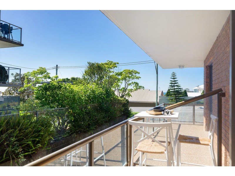 2/19 Barnhill Road, Terrigal NSW 2260