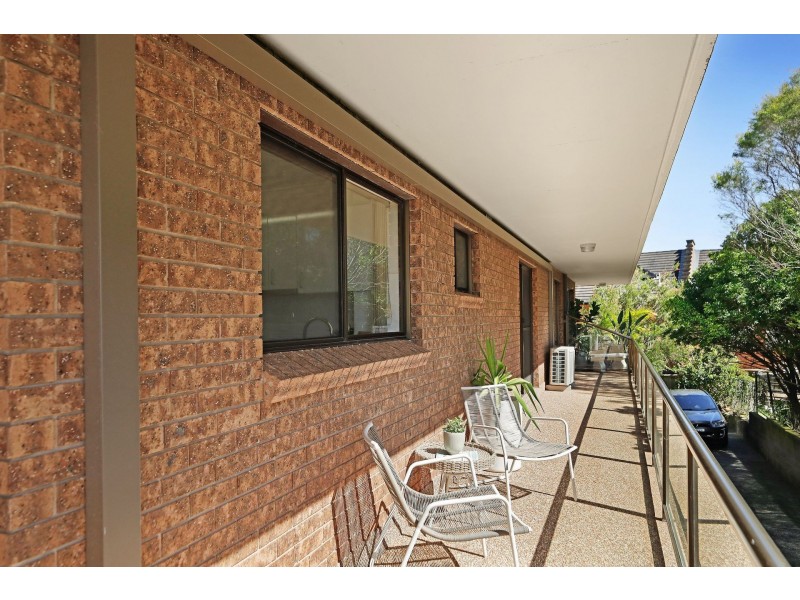 2/19 Barnhill Road, Terrigal NSW 2260