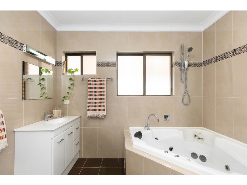 68 Riviera Avenue, Terrigal NSW 2260