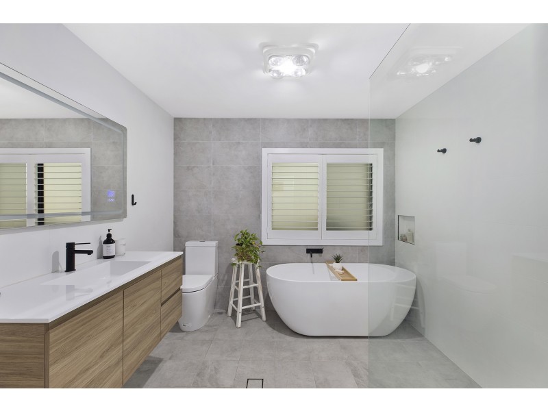 54 Tall Timbers Road, Wamberal NSW 2260