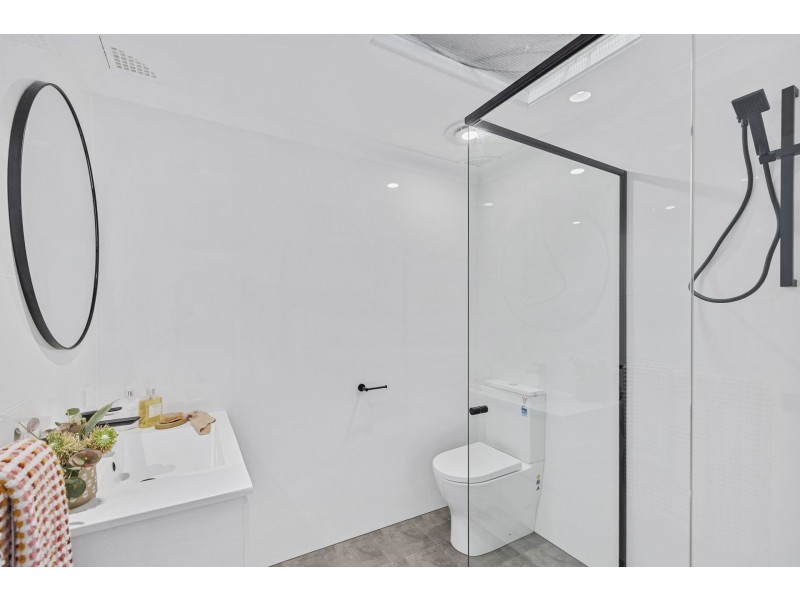 1/39 Beaufort Road, Terrigal NSW 2260