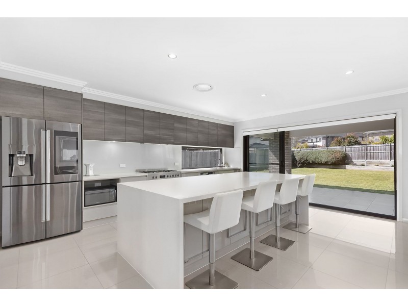 5 Breakers Way, Forresters Beach NSW 2260