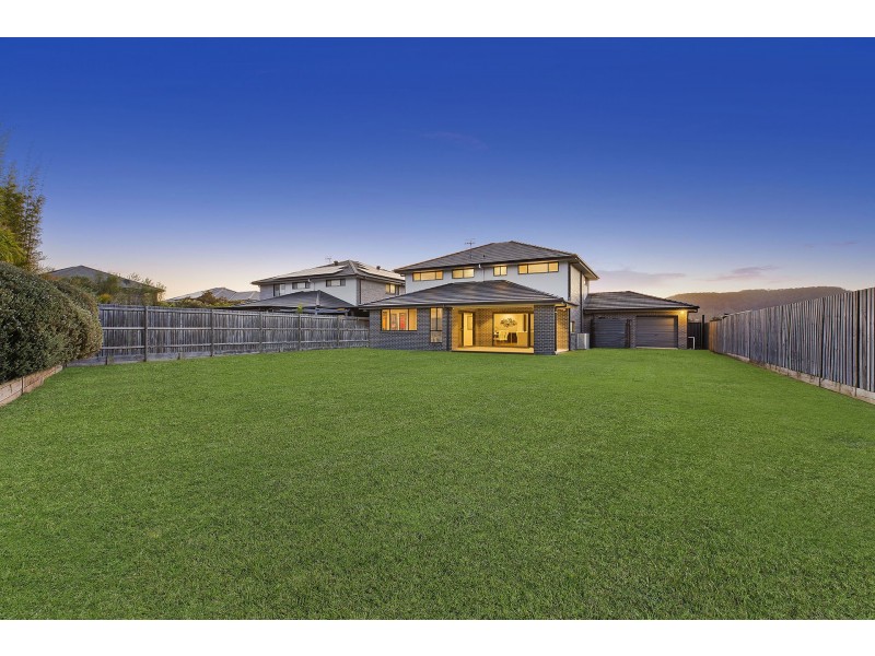 5 Breakers Way, Forresters Beach NSW 2260