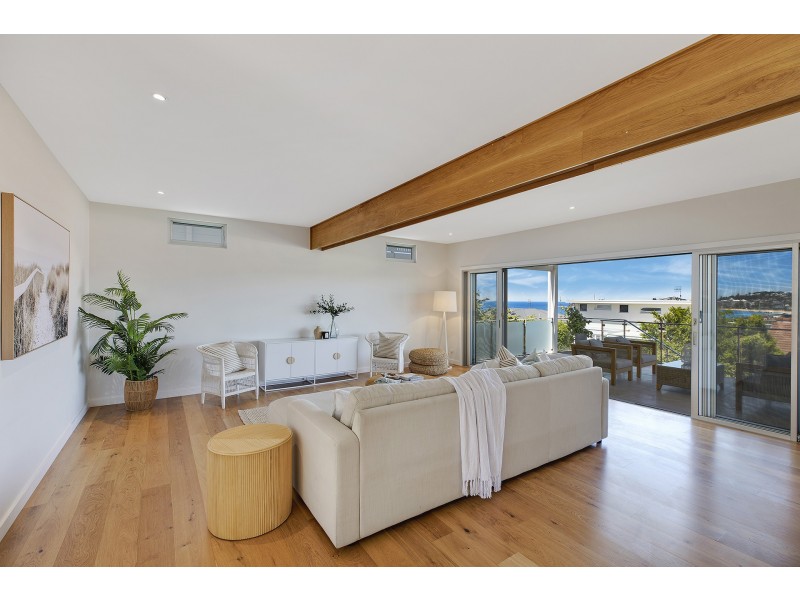 20 Dover Road, Wamberal NSW 2260