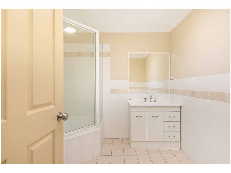 11/72 Dwyer Street, North Gosford NSW 2250