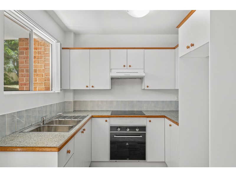 11/23-27 Hills Street, Gosford NSW 2250