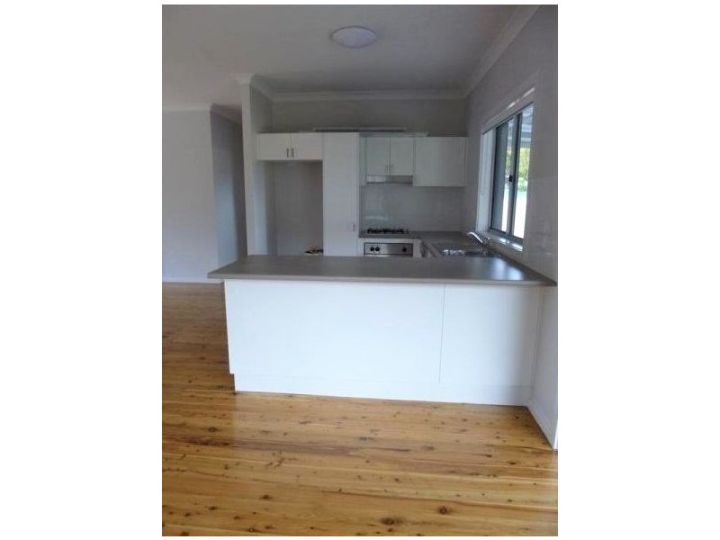 34 Narrawa Avenue, Erina NSW 2250