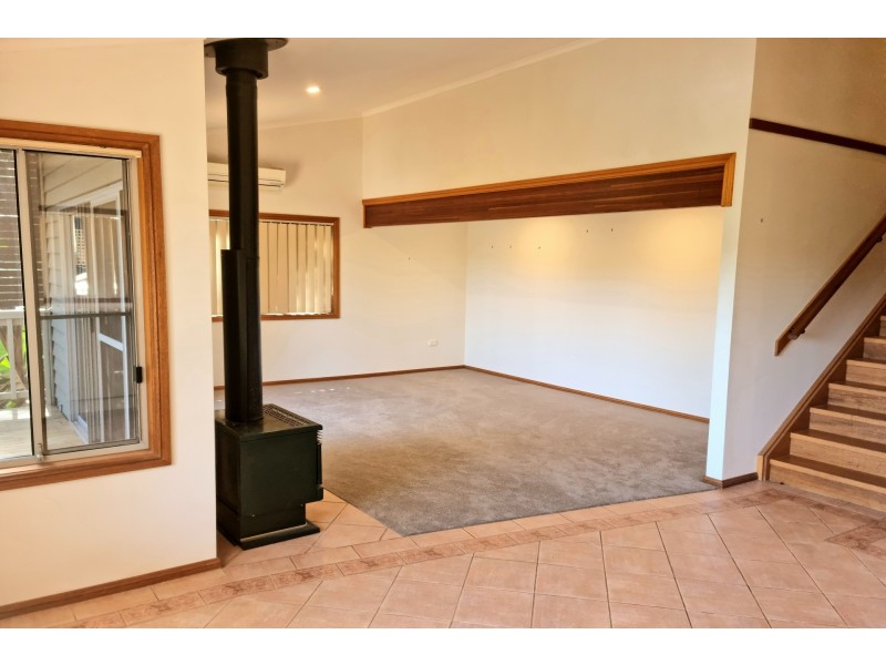 13 Francis Road, North Avoca NSW 2260