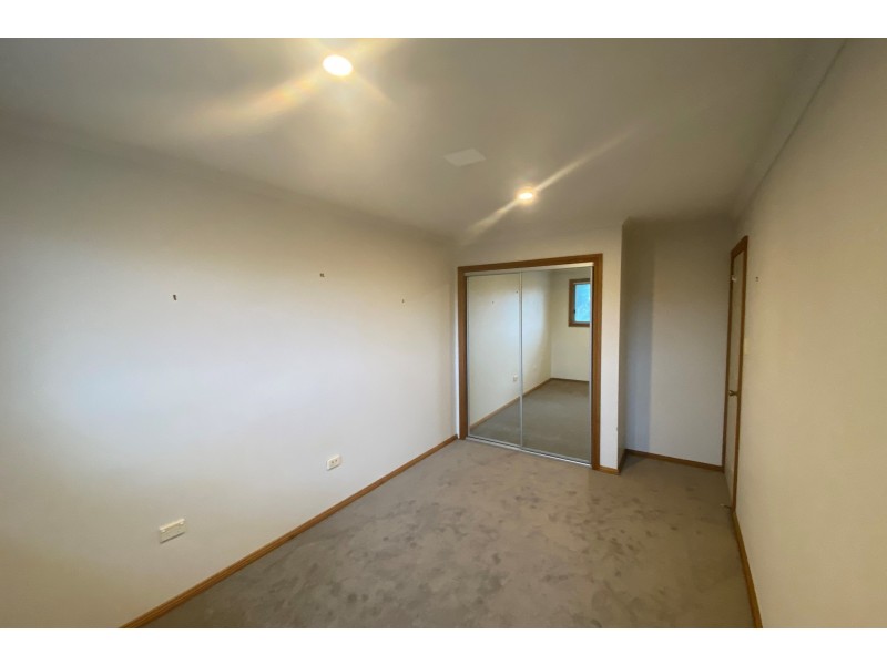 13 Francis Road, North Avoca NSW 2260