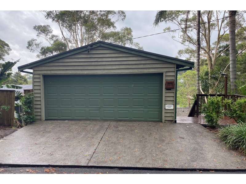 13 Francis Road, North Avoca NSW 2260