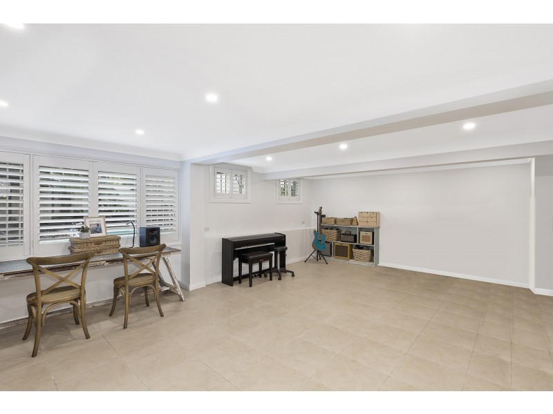 43 Oak Road, Matcham NSW 2250