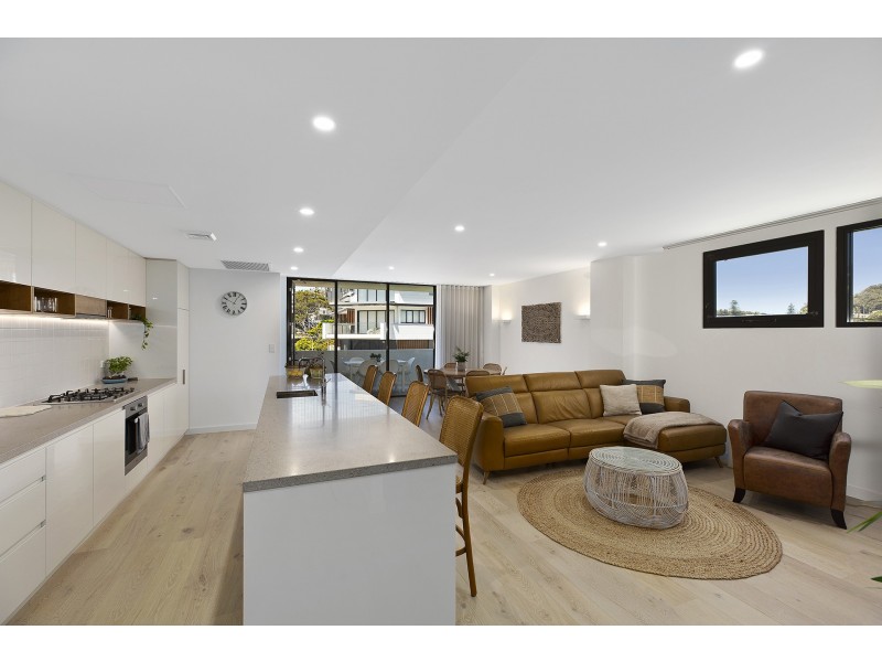 311/6 Pine Tree Lane, Terrigal NSW 2260