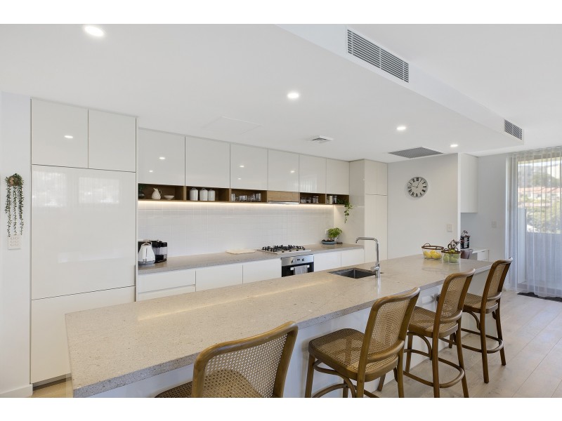 311/6 Pine Tree Lane, Terrigal NSW 2260