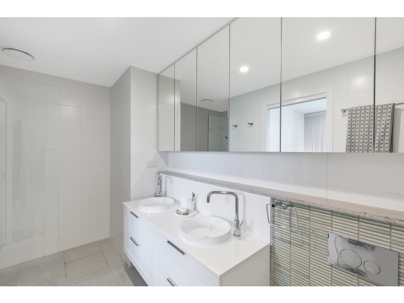 311/6 Pine Tree Lane, Terrigal NSW 2260