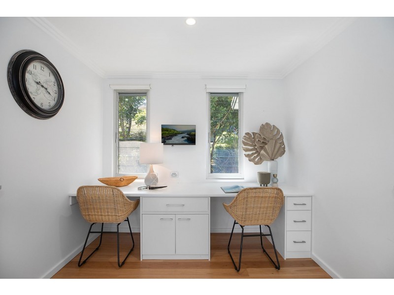 7 Yumbool Close, Forresters Beach NSW 2260
