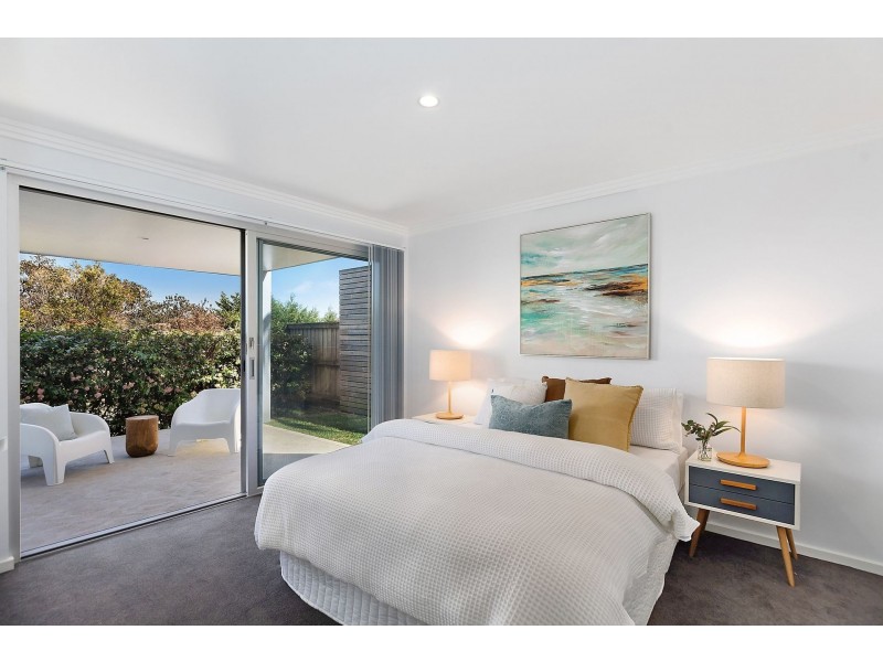 7 Yumbool Close, Forresters Beach NSW 2260
