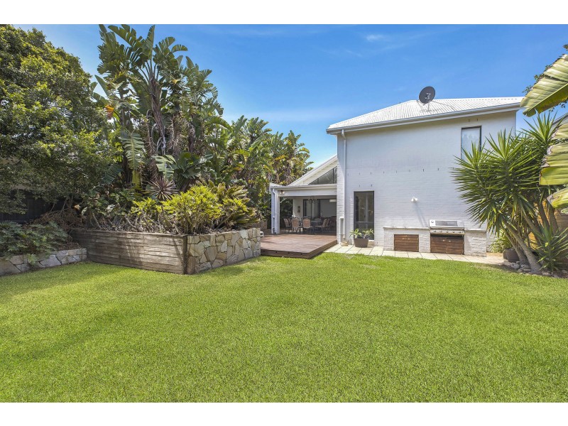 27 View Street, North Avoca NSW 2260
