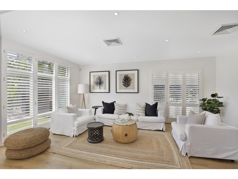 27 View Street, North Avoca NSW 2260