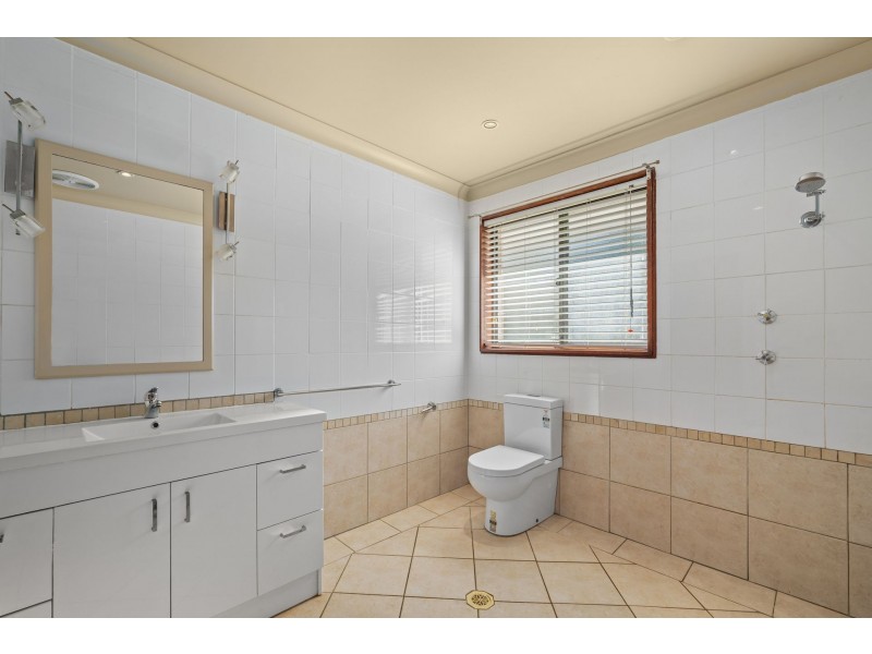 2 Dashwood Close, Wamberal NSW 2260
