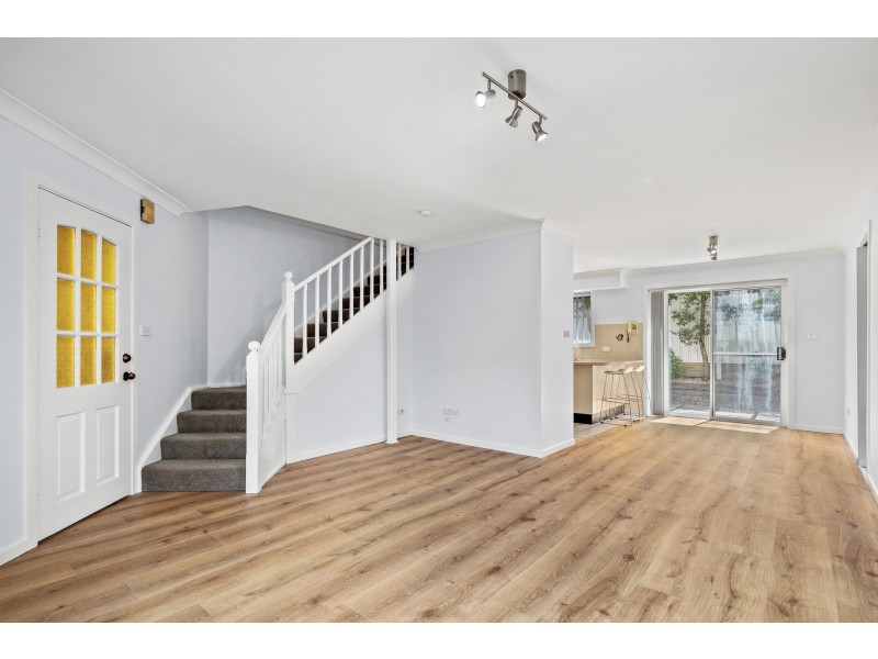 1/22 Wells Street, East Gosford NSW 2250