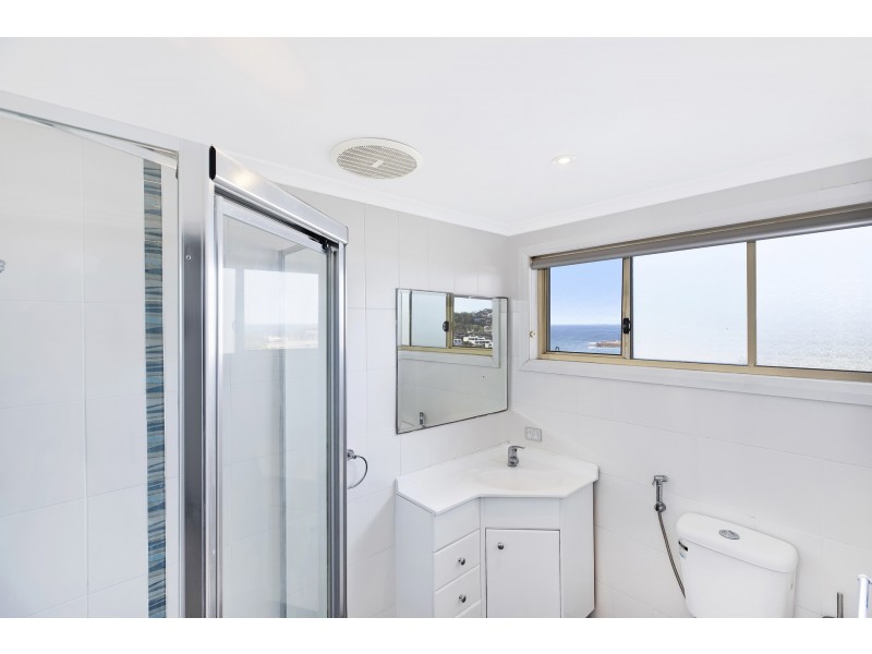13/15 Barnhill Road, Terrigal NSW 2260