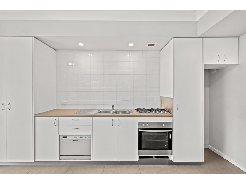 8/21 Jarrett Street, North Gosford NSW 2250