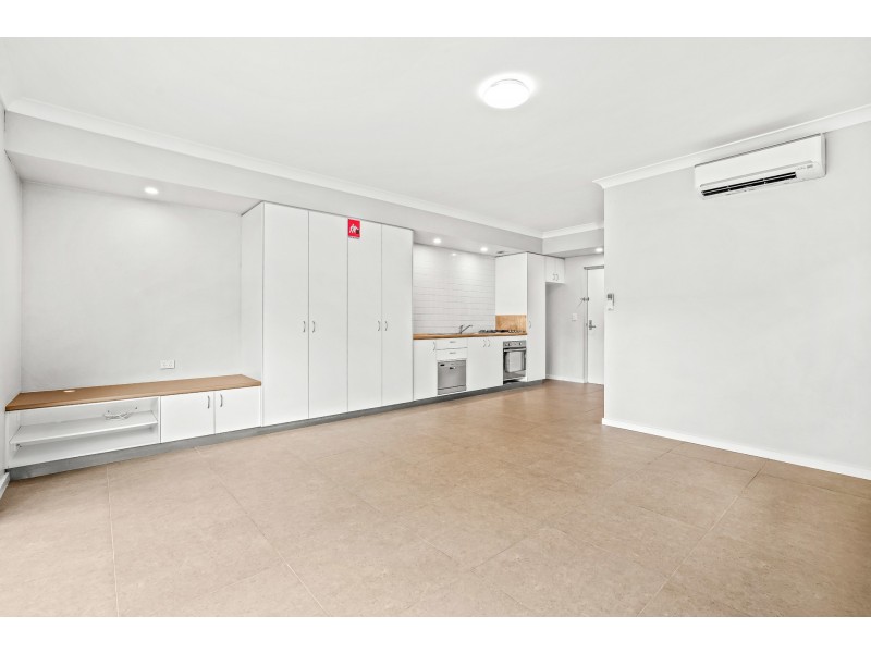 8/21 Jarrett Street, North Gosford NSW 2250